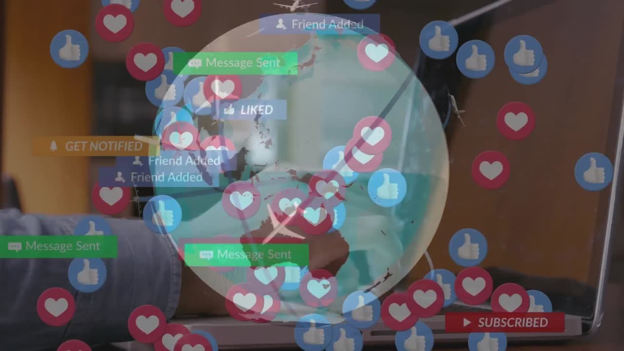 고령 여성에 대한 지구와 소셜 미디어 아이콘의 애니메이션