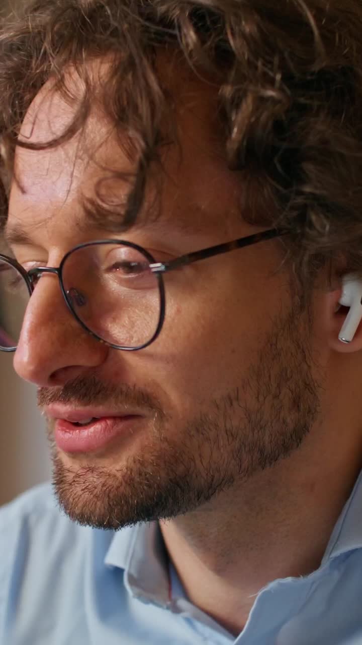 retrato en primer plano de un hombre