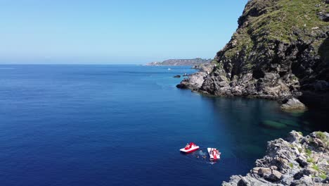 is-this-beach-blue,-beautiful-and-clear-that-seems-like-a-pool?