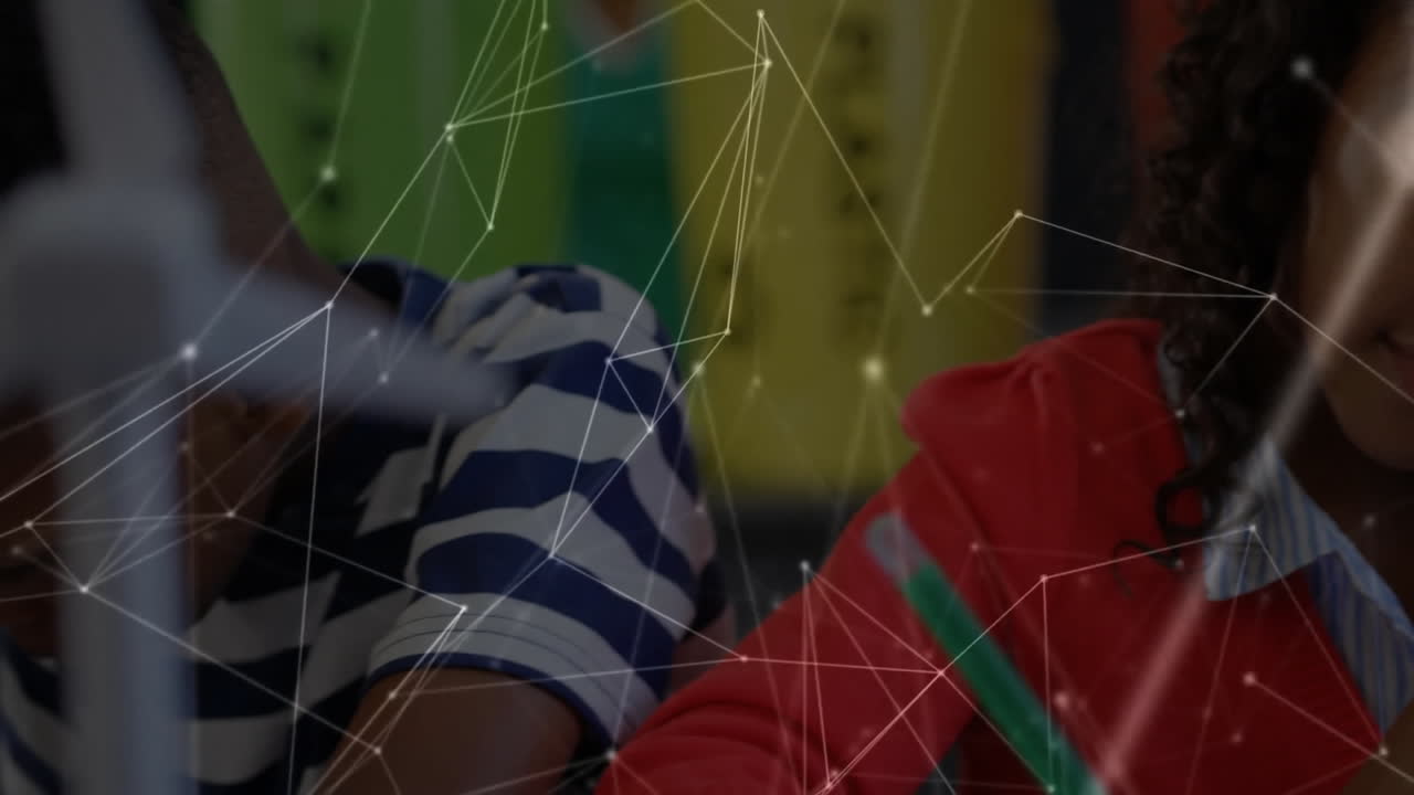 animación de la red de conexiones a través de la escritura de diversos escolares