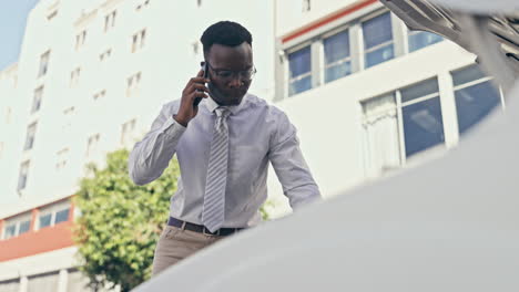 Problema-Con-El-Auto,-Hombre-Negro-Frustrado