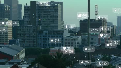 Animation-Von-Social-Media-Symbolen-Und-Datenverarbeitung-über-Dem-Stadtbild