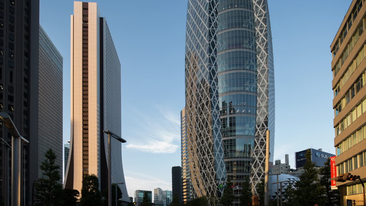 shinjuku oficinas atardecer 00 1