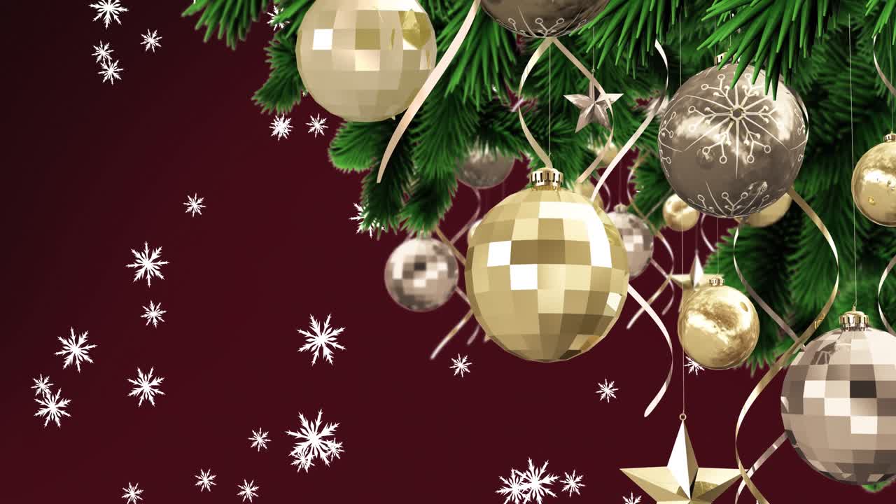 animación de la nieve cayendo sobre la decoración de navidad en fondo borgoña