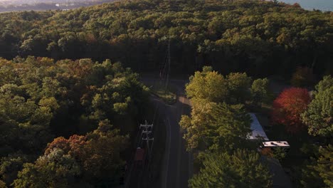 Showing-the-Trucker-curve-from-Sherman-to-Beach-Street-in-Muskegon,-Michigan