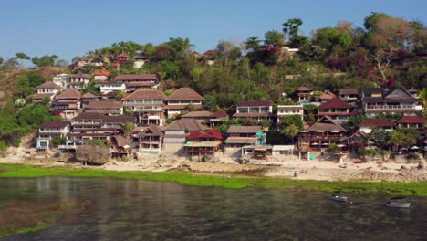 The-town-of-Bingin-at-the-cliffs-of-Uluwatu-during-low-tide