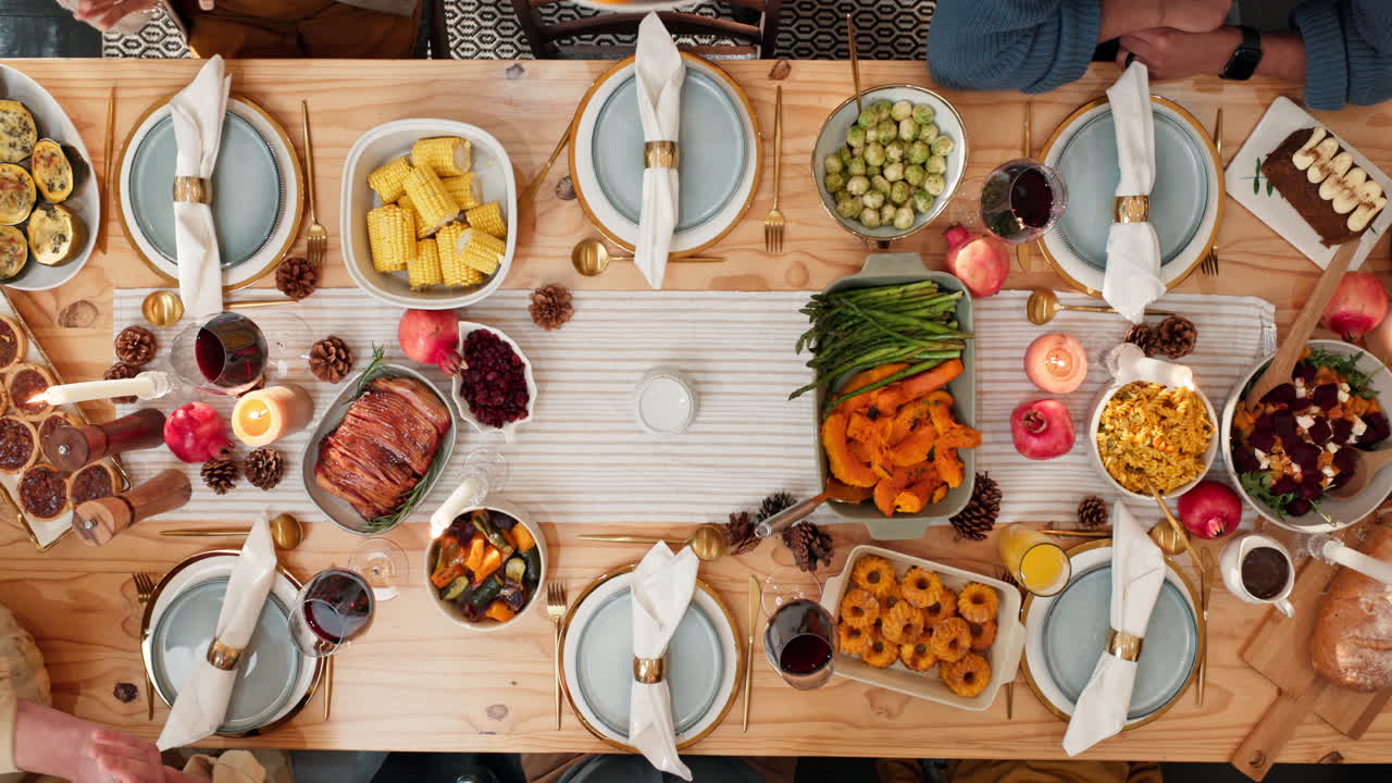 A Thanksgiving feast on a beautifully decorated table