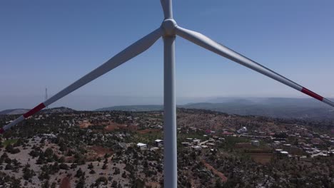 Bewegende-Windmühlenturbine