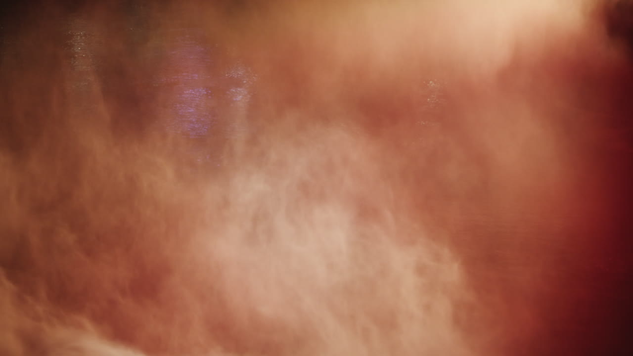 niebla iluminada en diferentes colores