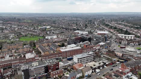 southgate high street, norte de londres. drone, aéreo.