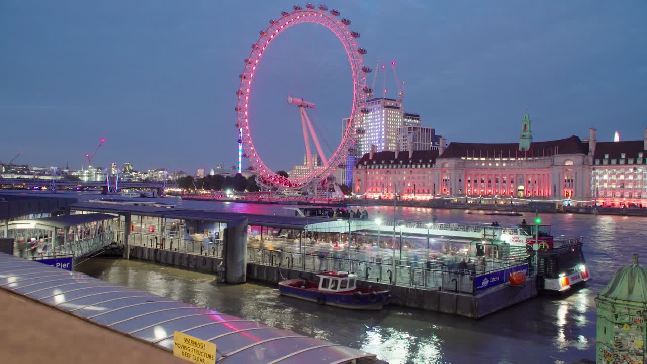 Time laps London November 2018 view oth the thames