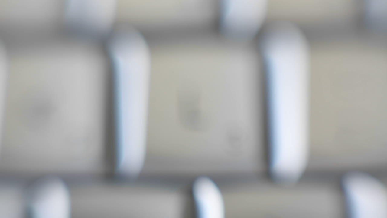 la letra l está en un teclado de computadora