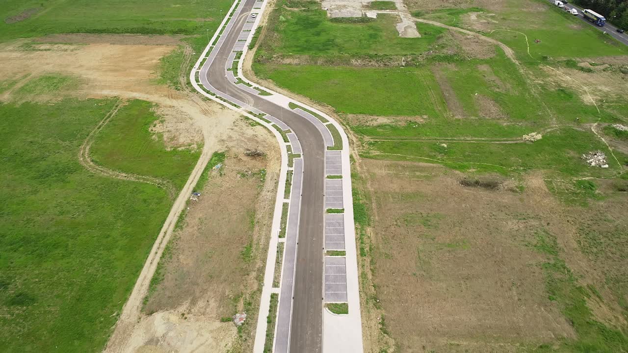 교통 서클 과 트럭 - 공중 에서 볼 수 있는 모습