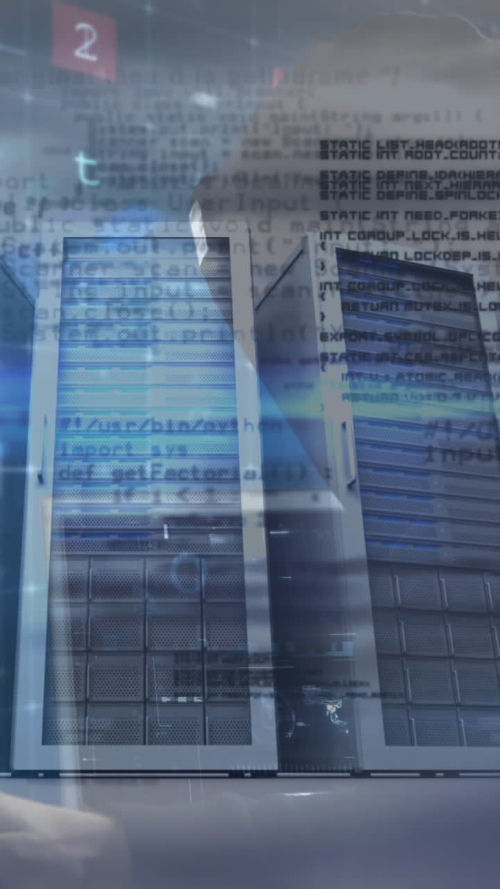 animación de alerta de ataques cibernéticos y procesamiento de datos a través de servidores informáticos