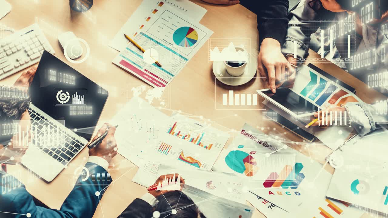 기업 직원 회의에서 사업가들의 창의적인 시각