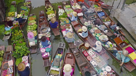 floating market in thailand