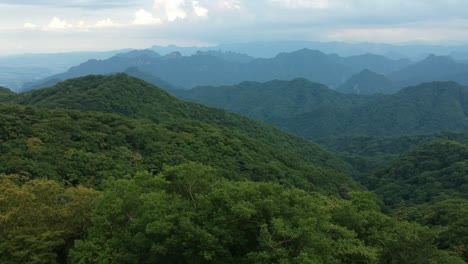 Drone-shot-view-from-the-Usui-Pass-Observation-Platform-in-Karuizawa,-Japan