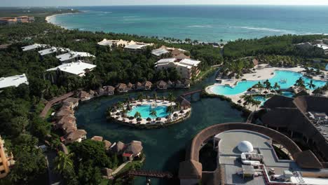Luxury-Tropical-Resort-on-Caribbean-Sea-Coastline-in-Mexico