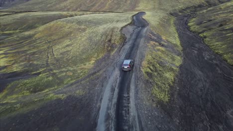 Una-Antena-De-Un-Coche-En-Islandia