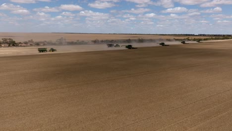 Cosecha-De-Grano-De-Amplia-Hectárea-En-El-Oeste-De-Australia