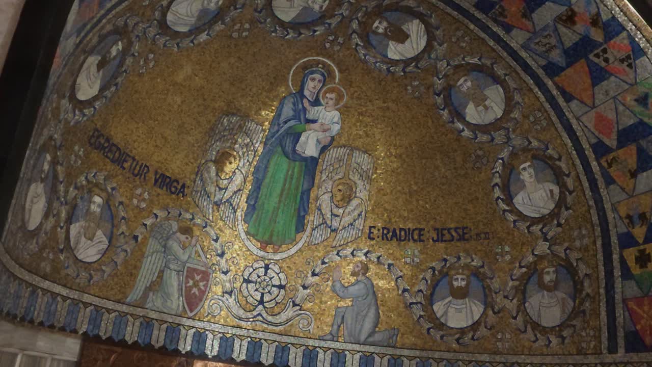 Arquitetura religiosa na Abadia da Dormição, cidade velha de Jerusalém.