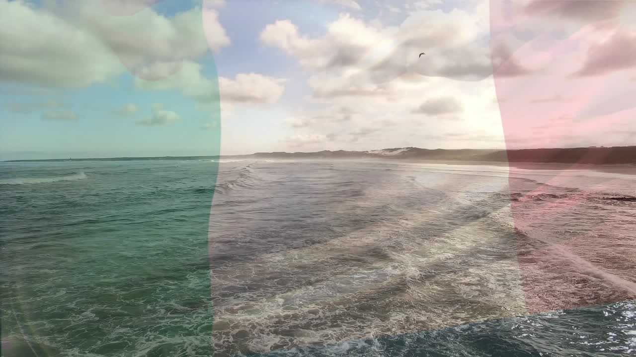 animación de la bandera de italia ondeando sobre el paisaje de la playa