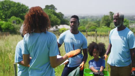 volunteers collecting rubbish and recycling