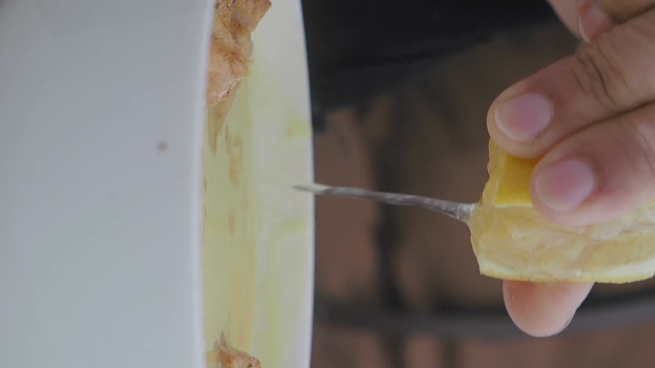 레몬 주스 짜기