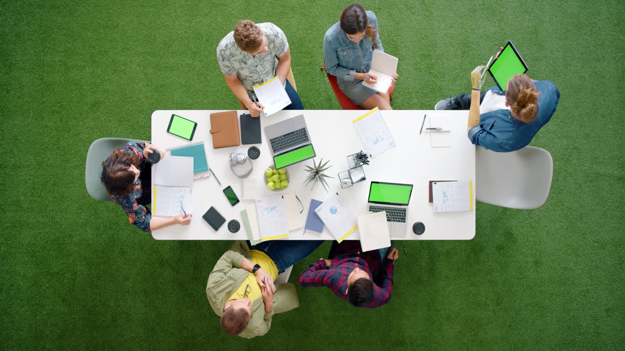 디지털 마케팅 회사, 팀 디자인 회의