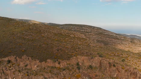 Las-Montañas-Cerca-De-Almería-En-El-Sur-De-España,-Tiro-Aéreo