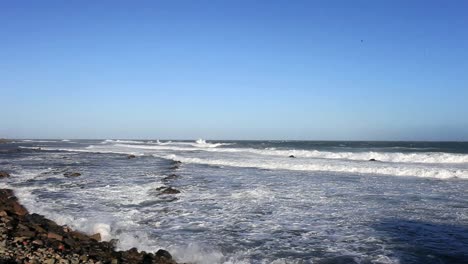 Una-Vista-De-La-Playa-De-Gonubie-En-Sudáfrica.