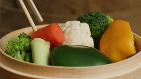 steamed vegetables in bamboo steamer