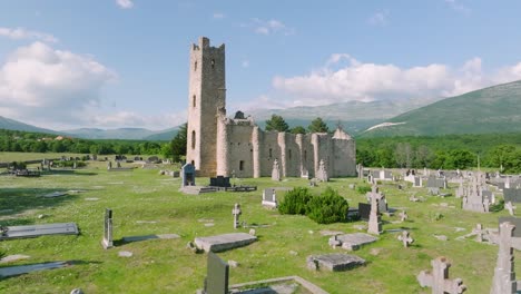 Iglesia-Prerrománica-De-La-Santa-Salvación,-Cetina-En-El-Interior-De-Dálmata,-Croacia