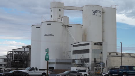 Sea-level-mark-on-sugar-factory-silo-in-Imperial-Valley,-California