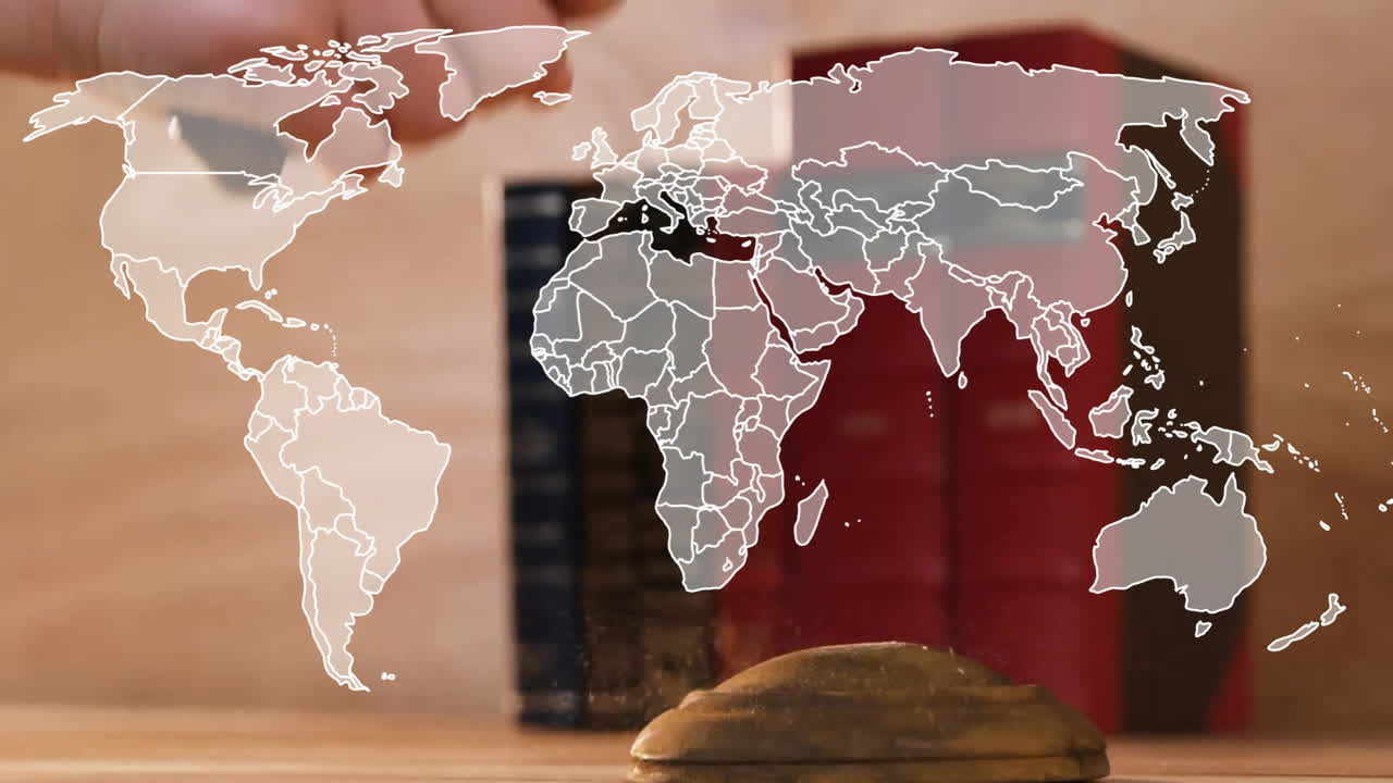 animación del mapa del mundo sobre la mano usando el martillo