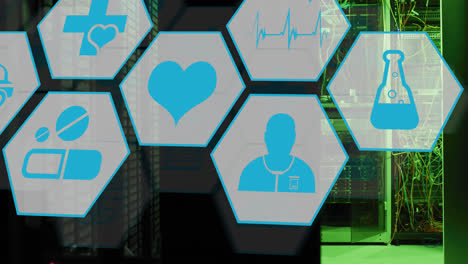 animación de múltiples iconos médicos contra la habitación del servidor de la computadora