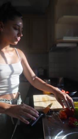 woman preparing a healthy meal in the kitchen