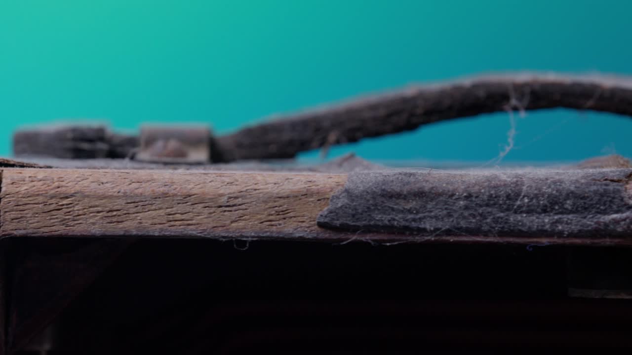 콘리 브랜드의 고대 사진 카메라, 위쪽에서 클로즈업 과 오른쪽에서 왼쪽으로 패닝