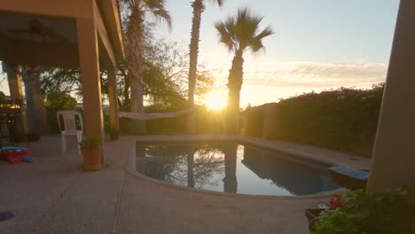 Amanecer-En-Un-Paraíso-Tropical-Del-Desierto