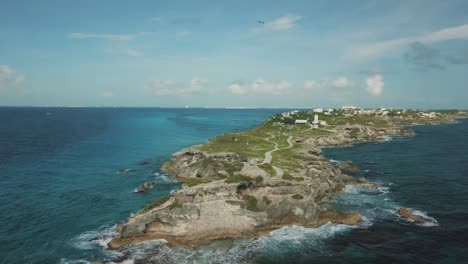 Eine-Wunderschöne-Tropische-Insel-In-Der-Karibik