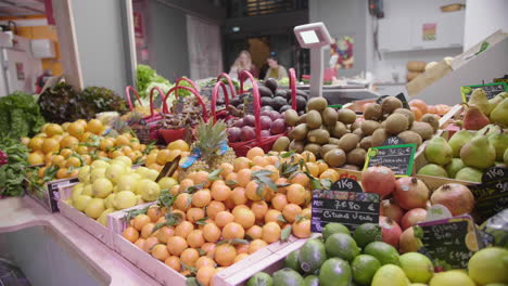 frutas en una tienda de comestibles montpellier francia