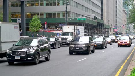 traffic on west 49th and park avenue