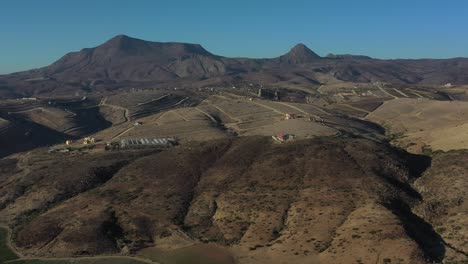 Montañas-Al-Atardecer-En-California