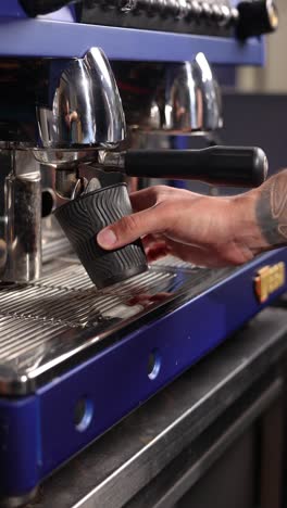 haciendo café