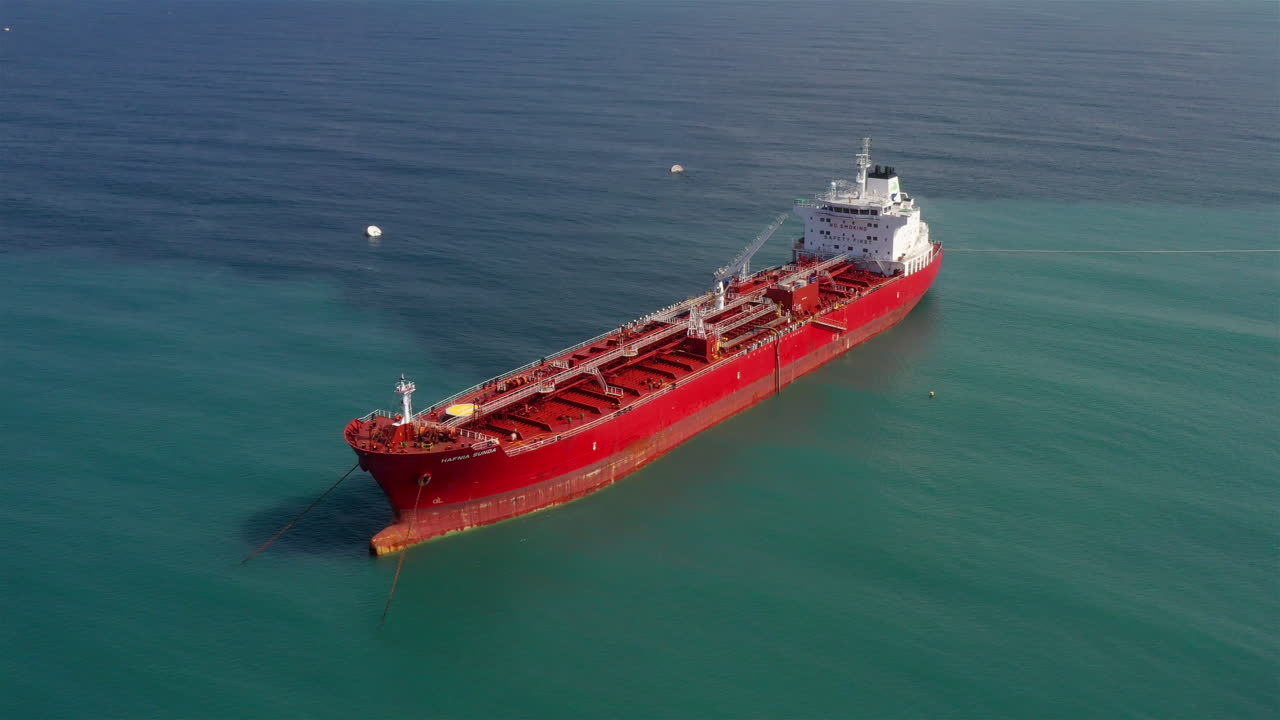 Oil Spilled Out from Tanker in the sea