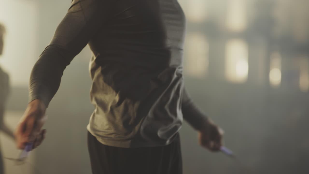 로프 점프하는 남자