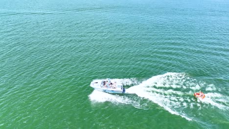 navegar en un día de verano