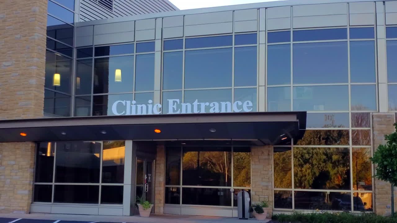 병원 입구 외부 4k 일