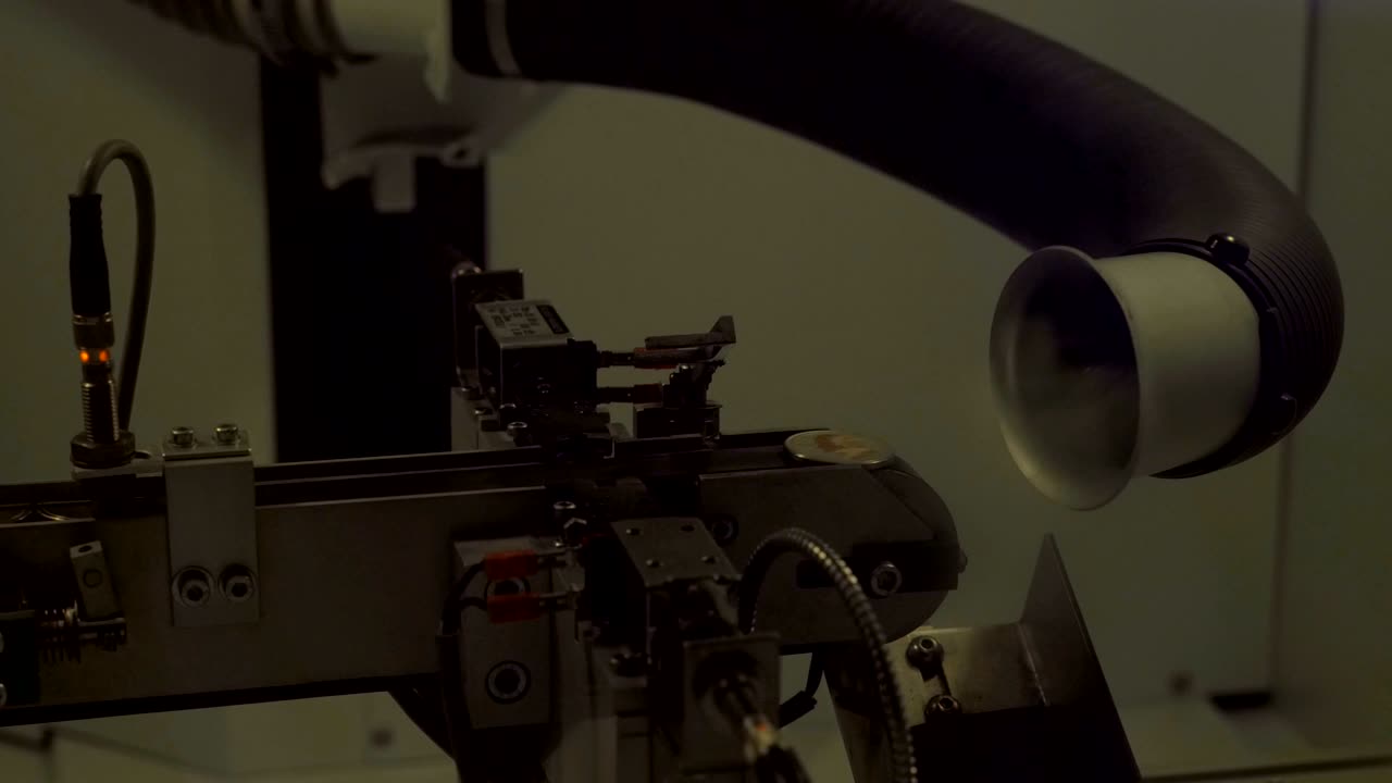 동전 레이저 조각