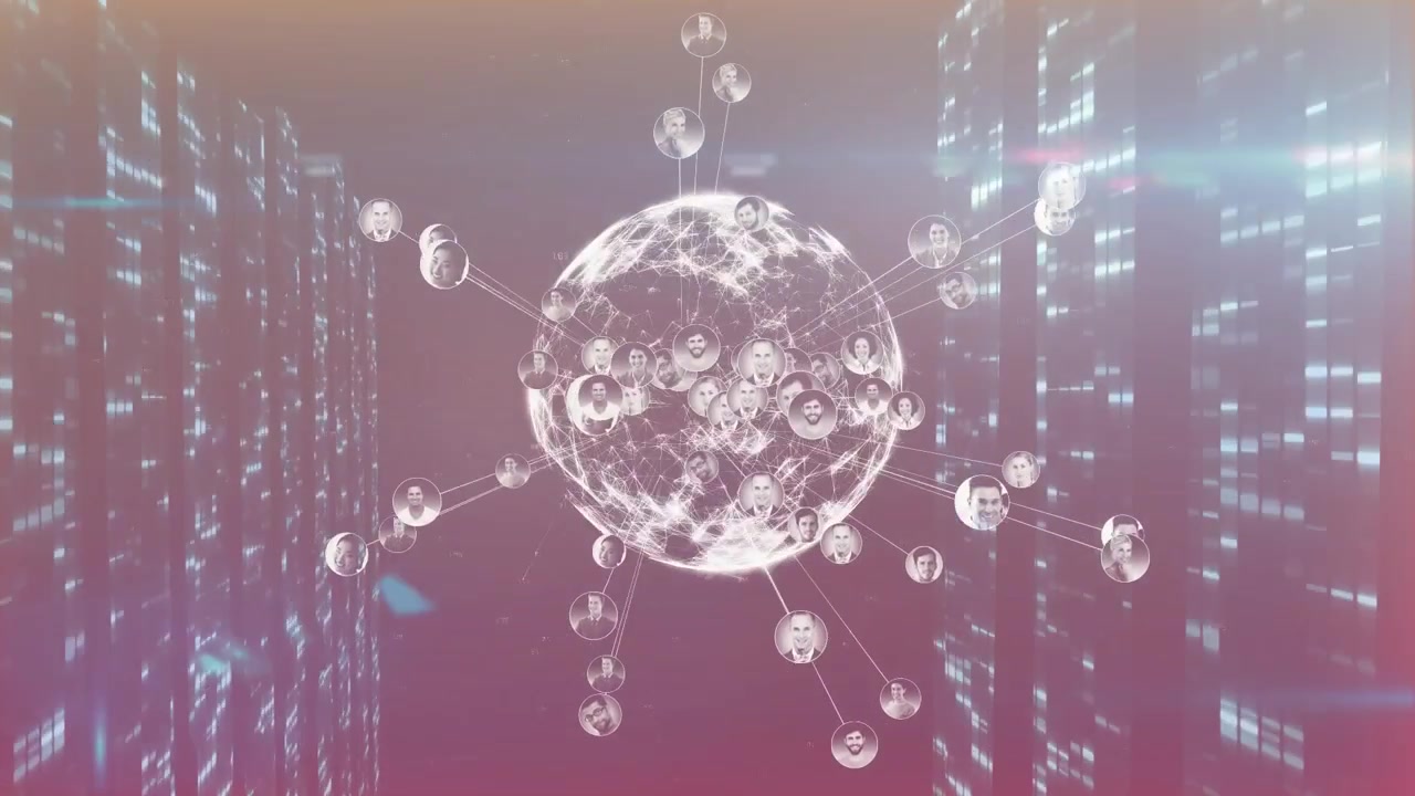 Käynnistyksen yhteydessä keskeinen lankamallipallo heijastaa linkkejä visualisoiden globaalin verkon kasvua 3D:nä.